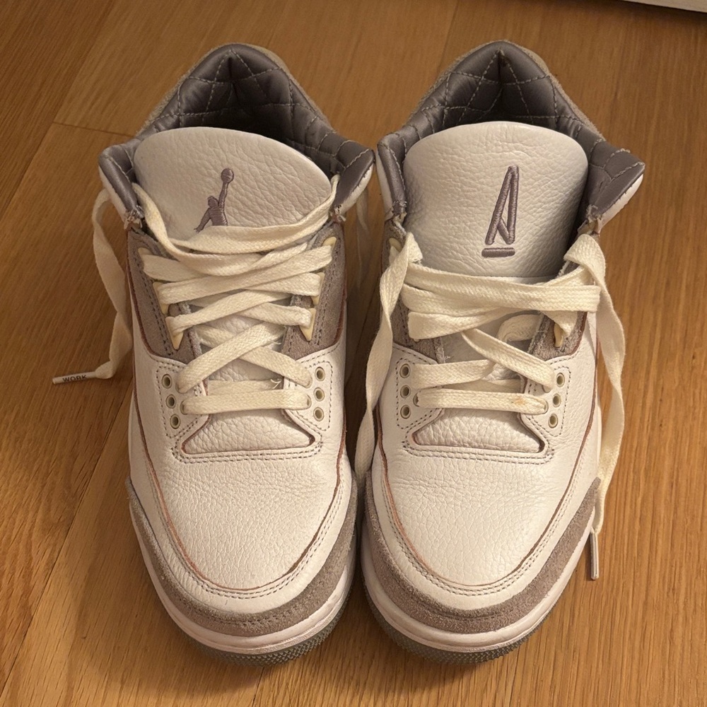 Jordan 3 Retro SP (women’s), size 6.5